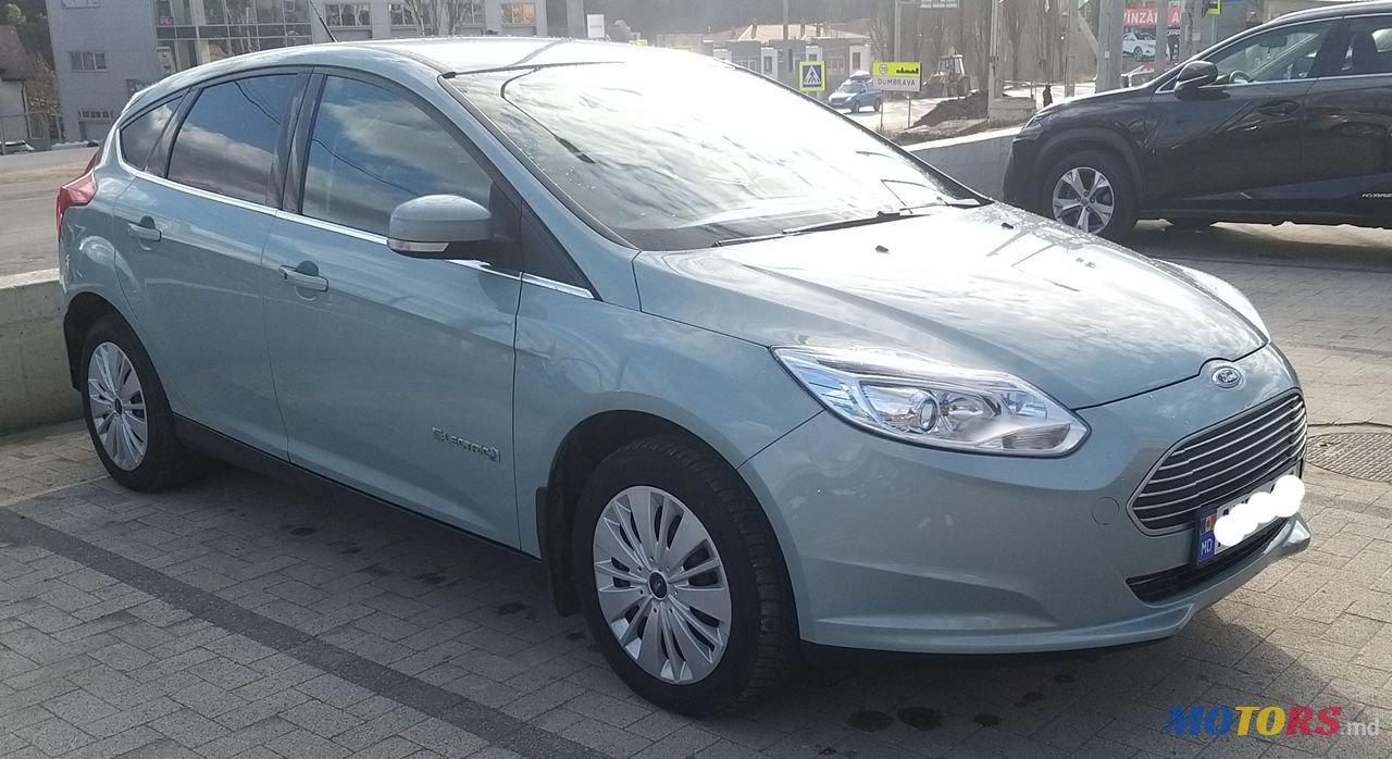 2013' Ford Focus photo #1