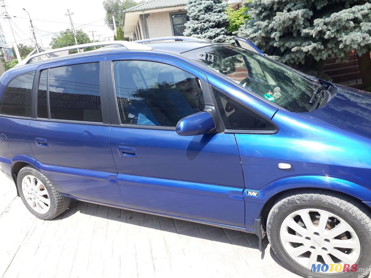 2005' Opel Zafira photo #3