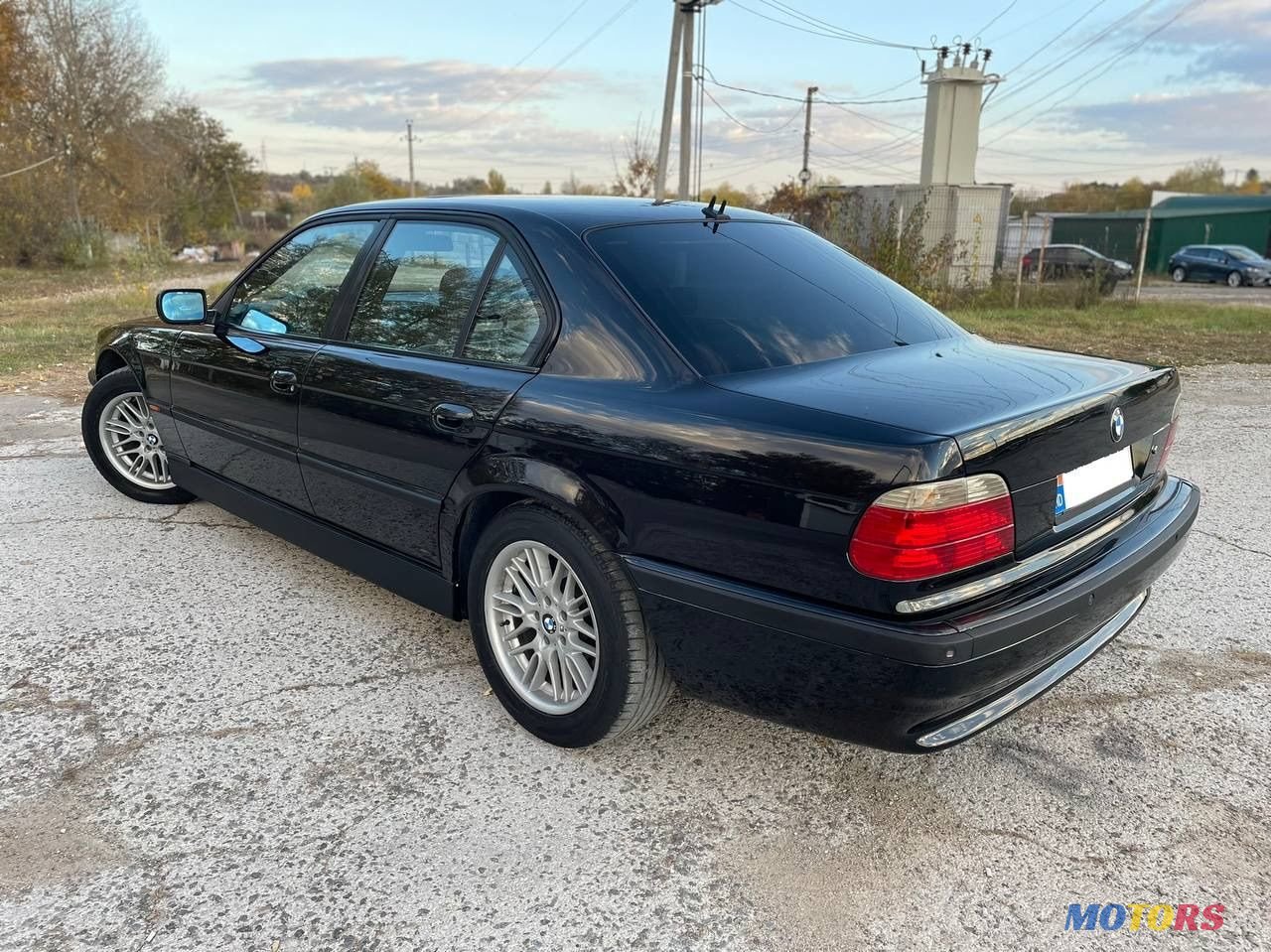 2001' BMW 7 Series photo #3