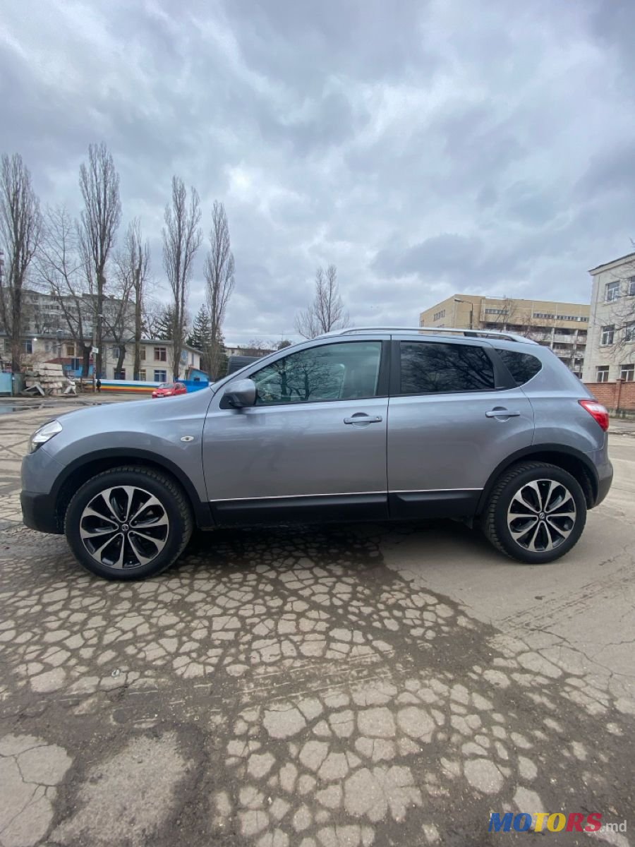 2011' Nissan Qashqai photo #1