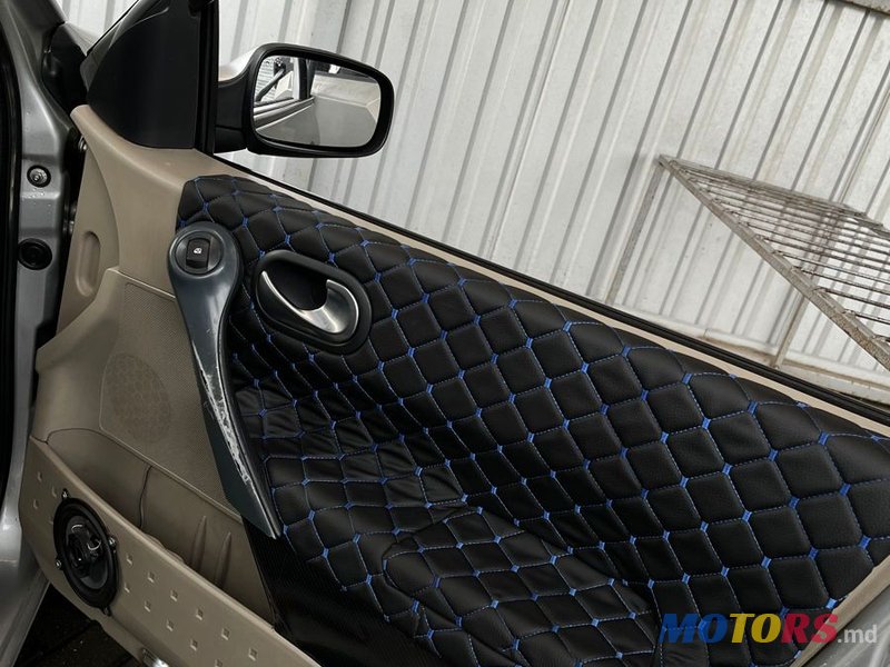 2007' Renault Megane photo #5