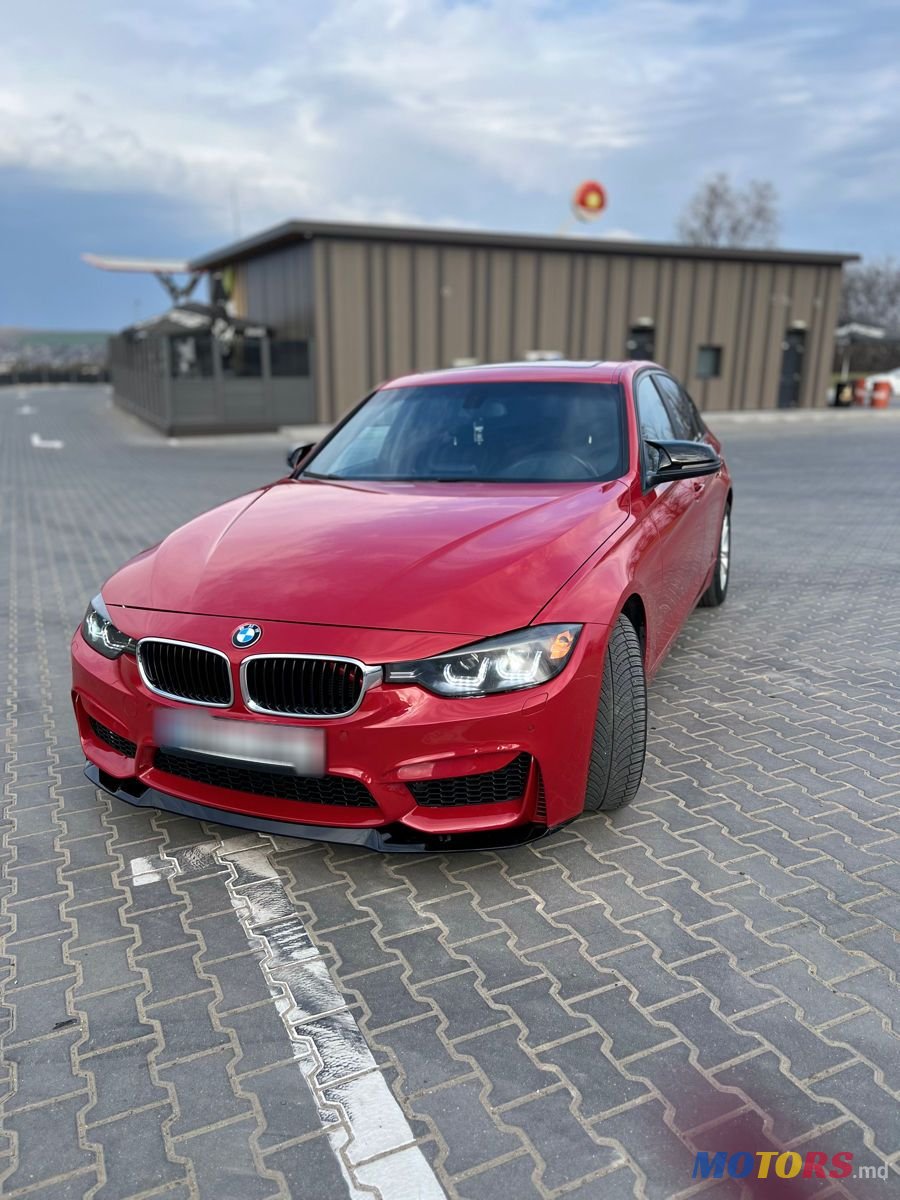 2016' BMW 3 Series photo #4