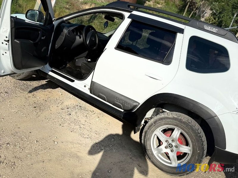 2010' Dacia Duster photo #3