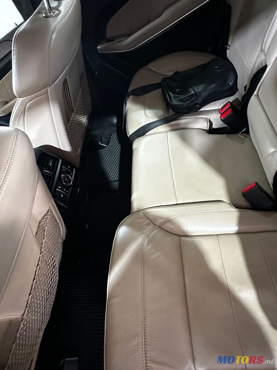 2012' Mercedes-Benz GL-Class photo #6