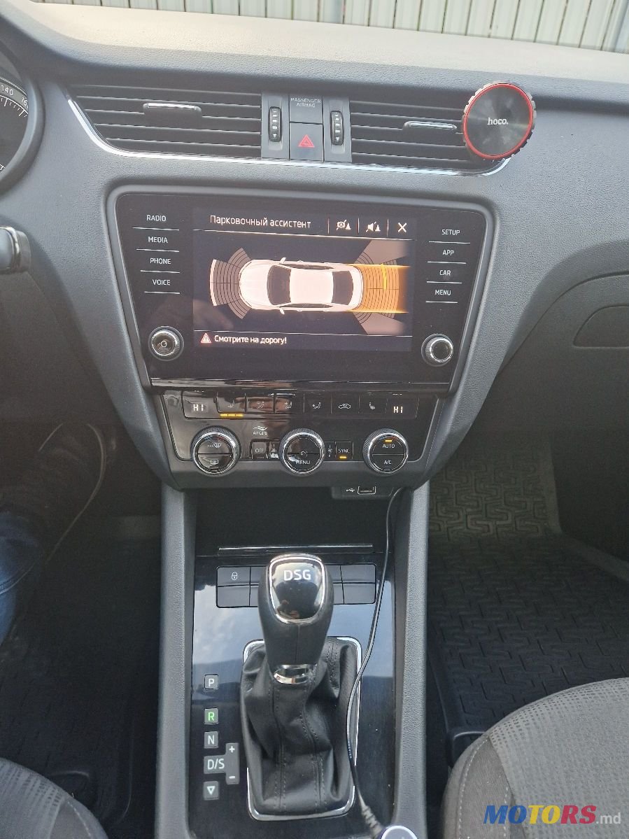 2019' Skoda Octavia photo #4