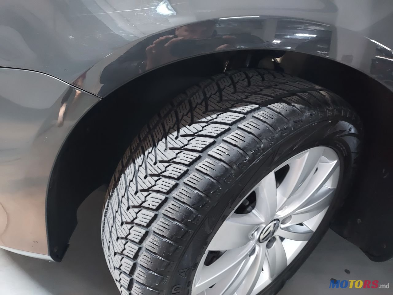 2011' Volkswagen Passat photo #6