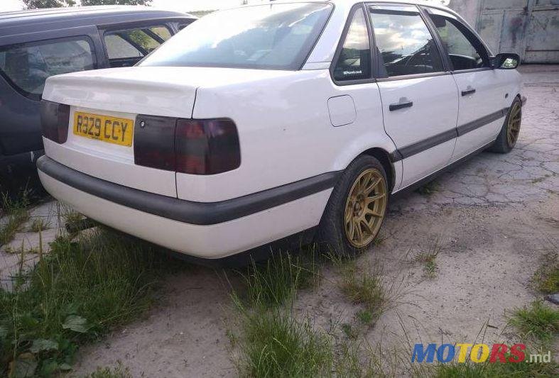 1996' Volkswagen Passat photo #1