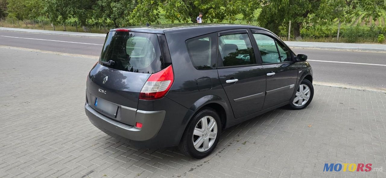 2006' Renault Grand Scenic photo #6