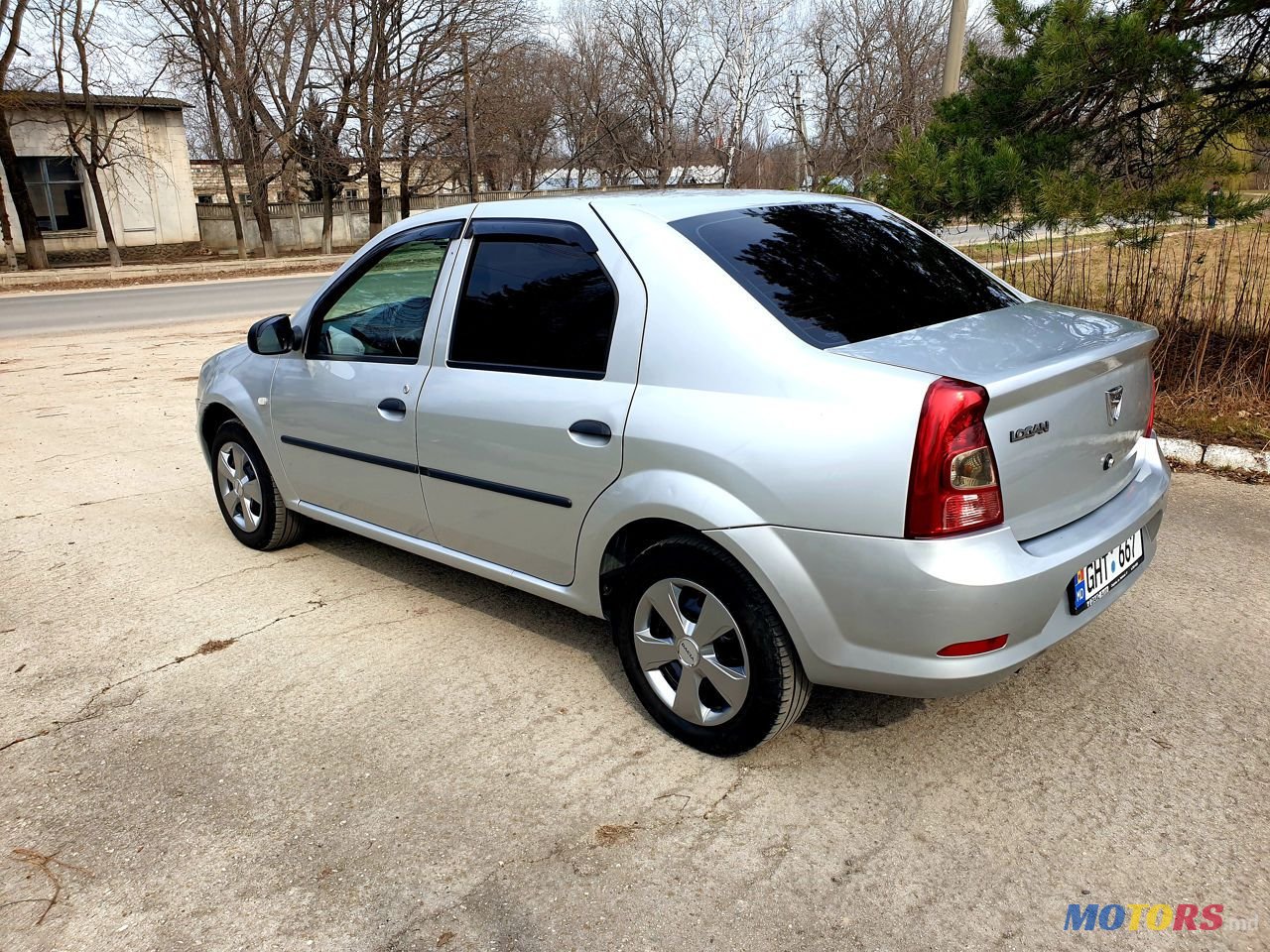 2012' Dacia Logan photo #3