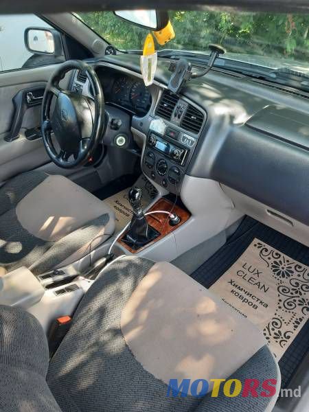 2000' Nissan Primera photo #1