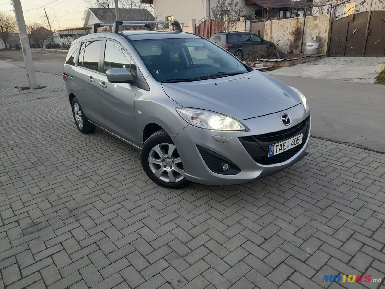 2011' Mazda 5 photo #2