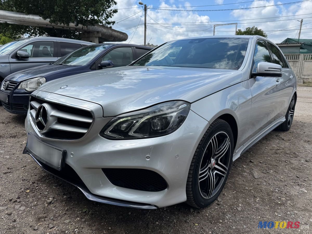 2014' Mercedes-Benz E-Class photo #3