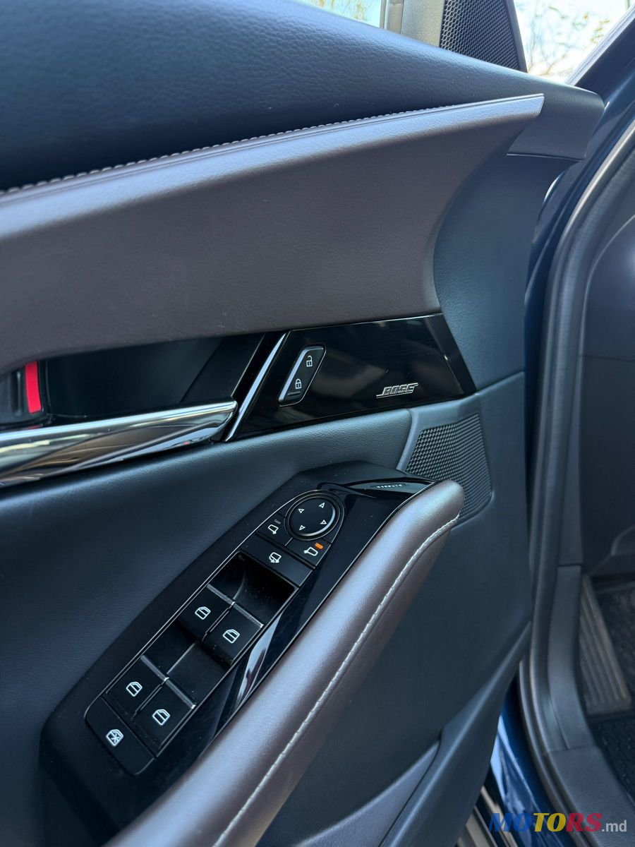 2022' Mazda CX-30 photo #6