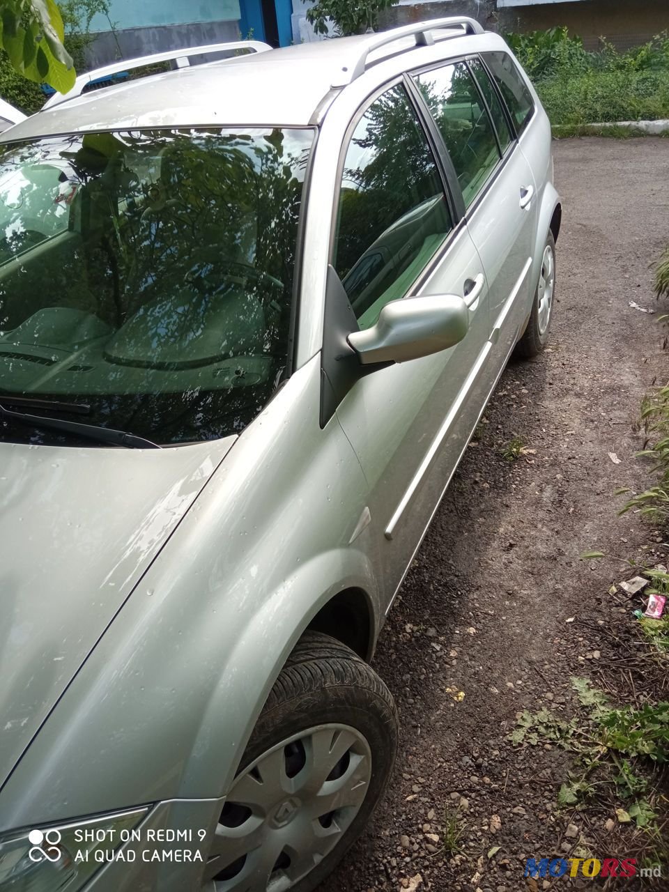 2008' Renault Megane photo #4