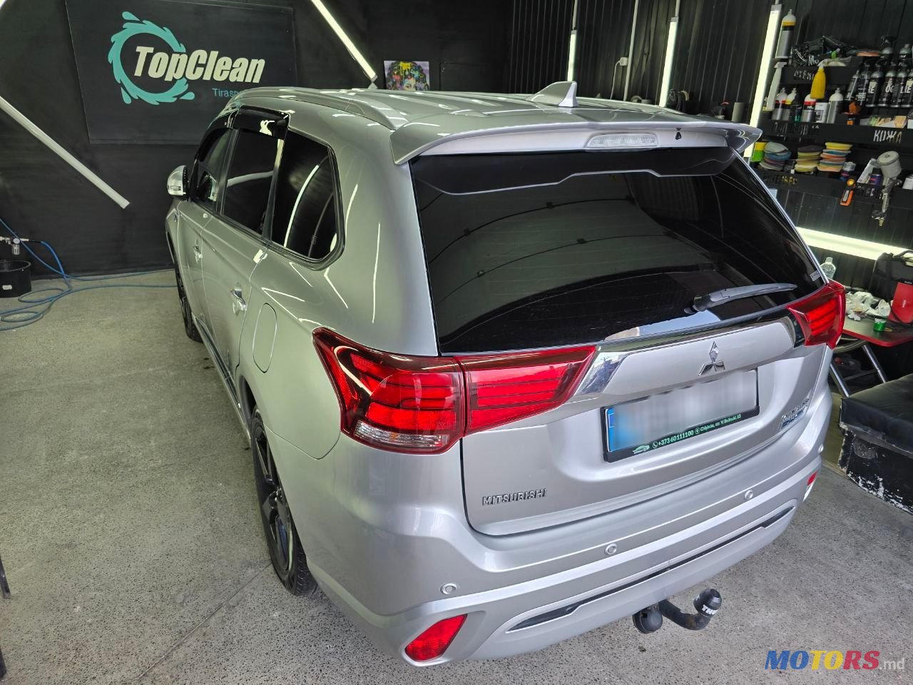 2018' Mitsubishi Outlander photo #4