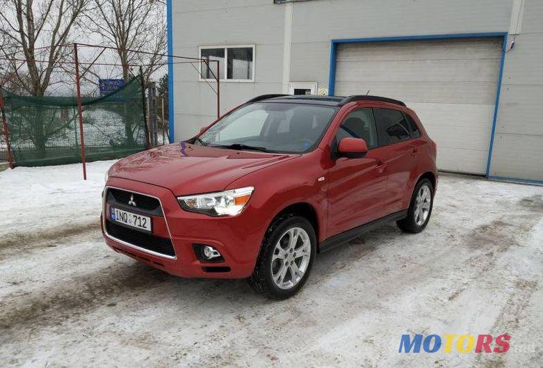 2012' Mitsubishi ASX photo #1