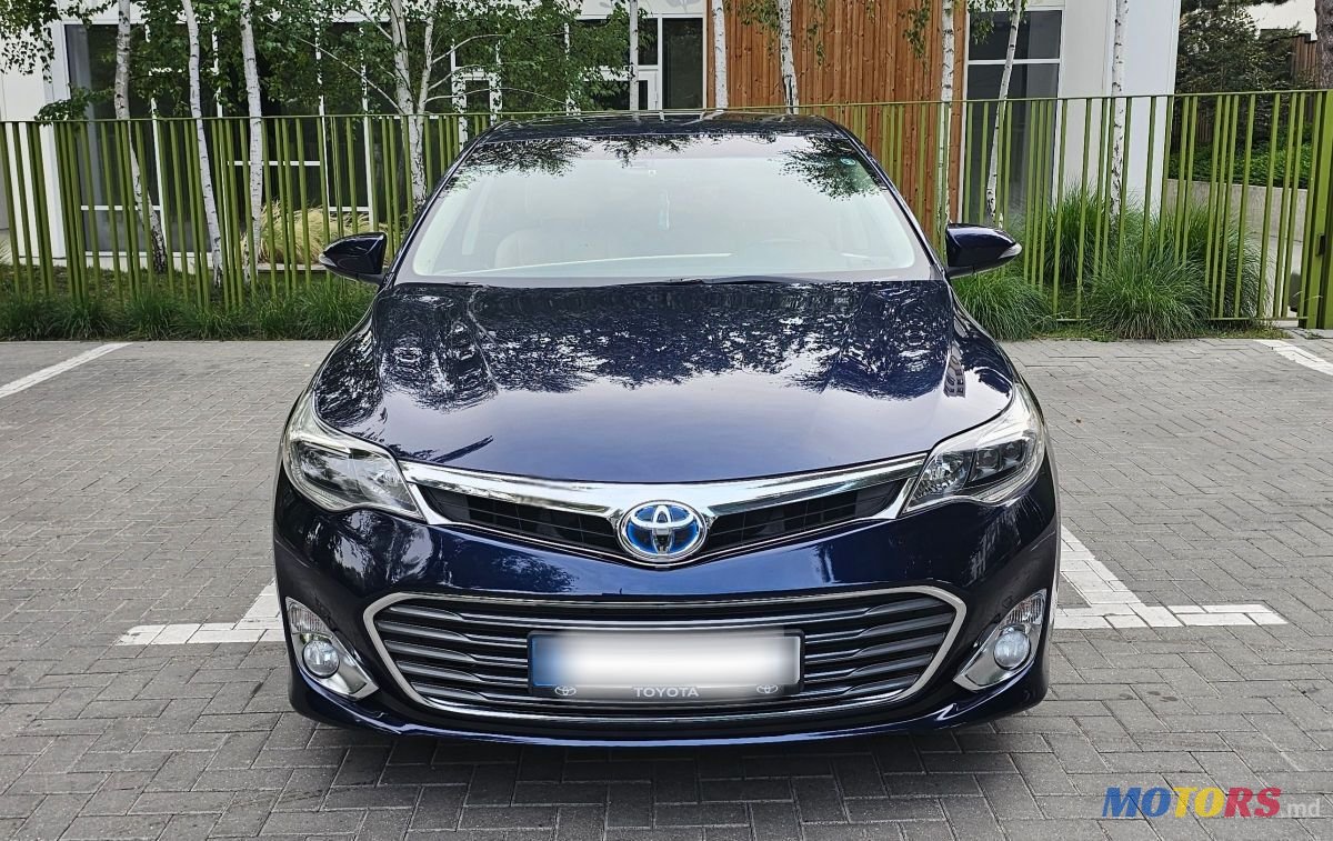 2013' Toyota Avalon photo #2