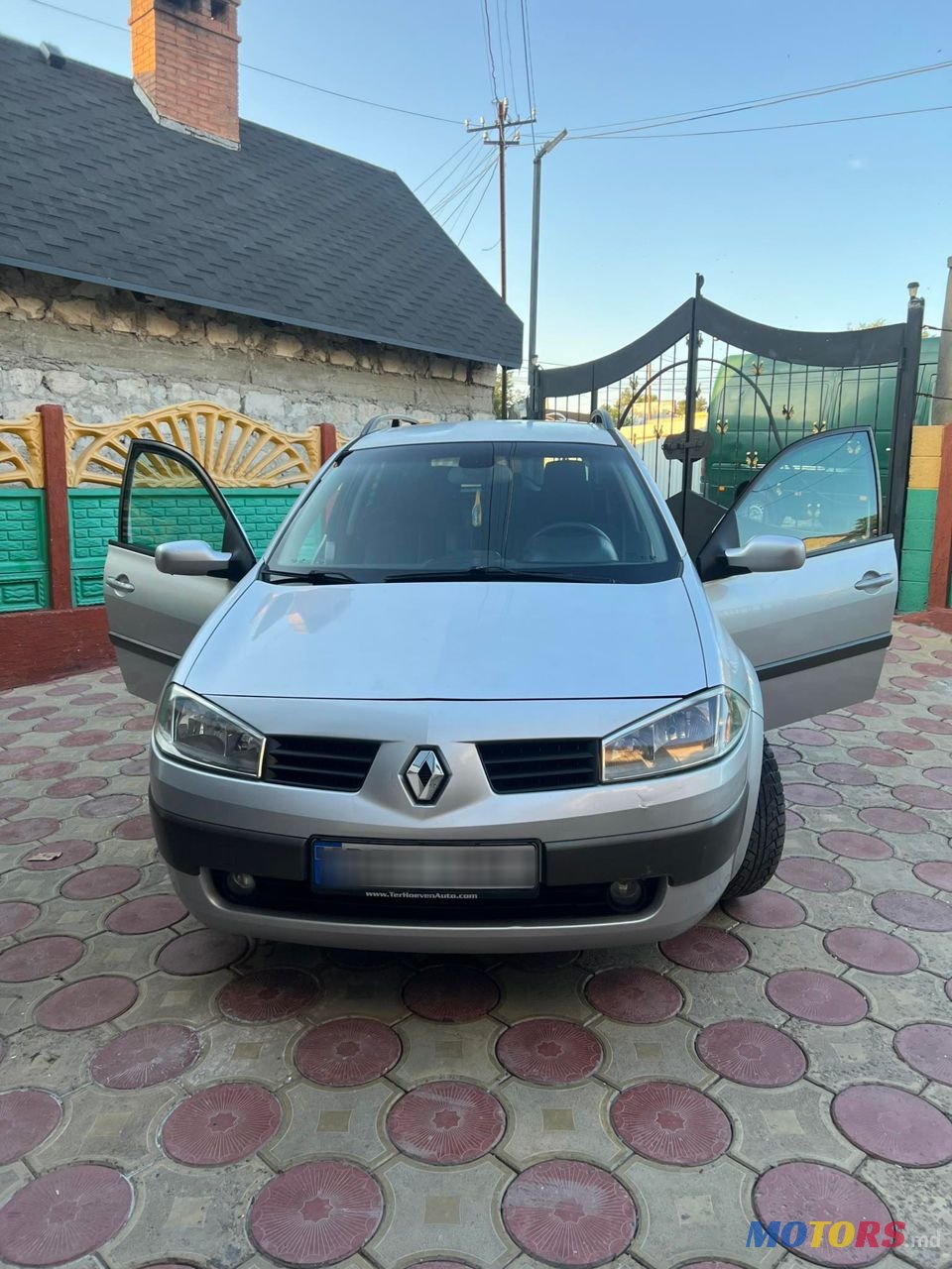 2006' Renault Megane photo #1