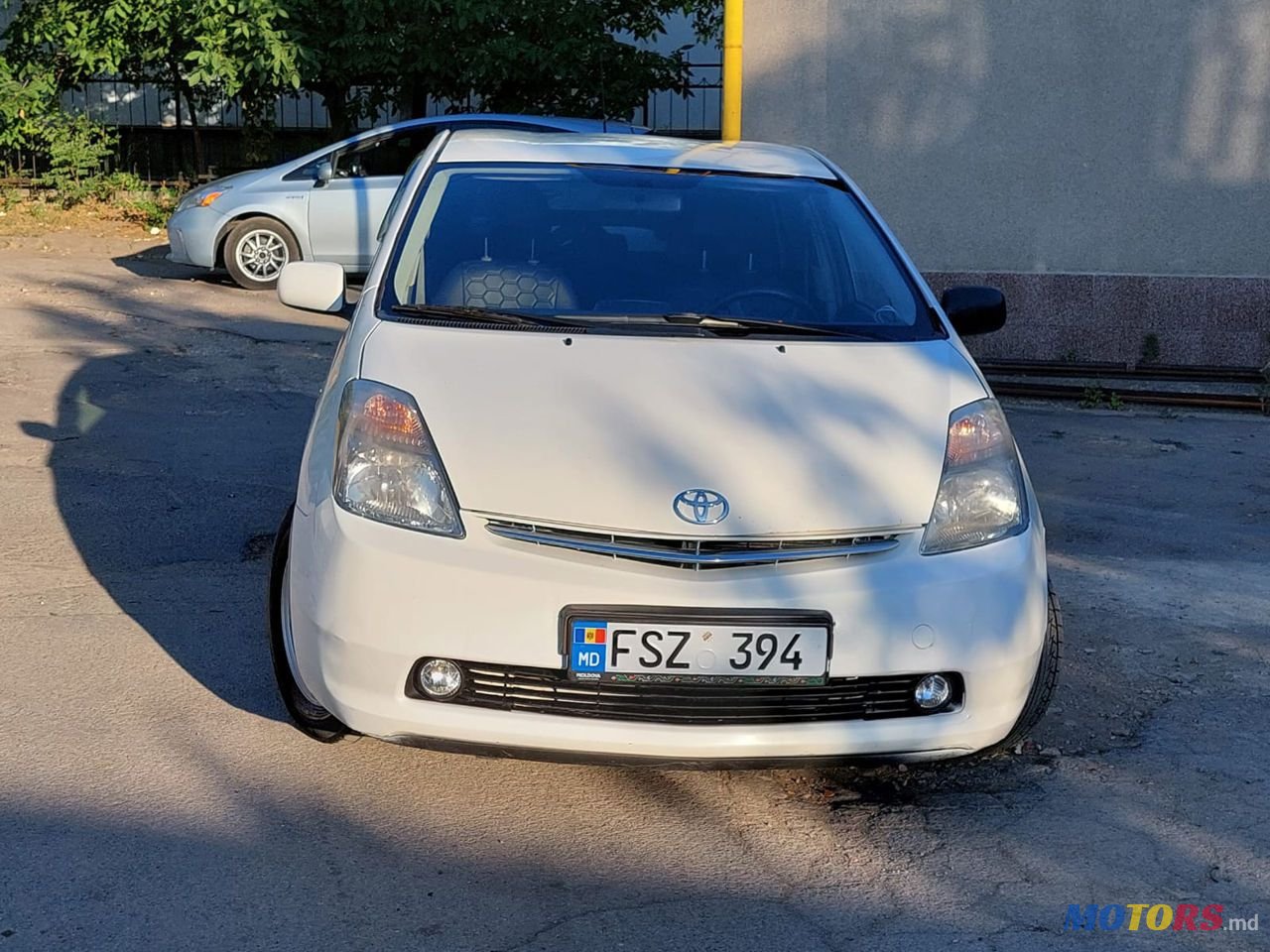 2007' Toyota Prius photo #2