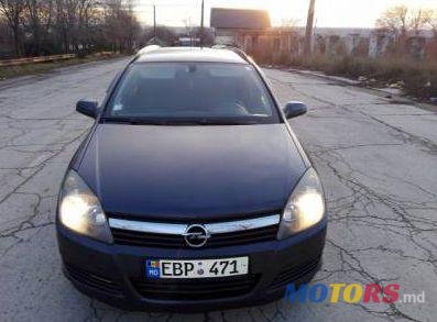 2006' Opel Astra photo #2