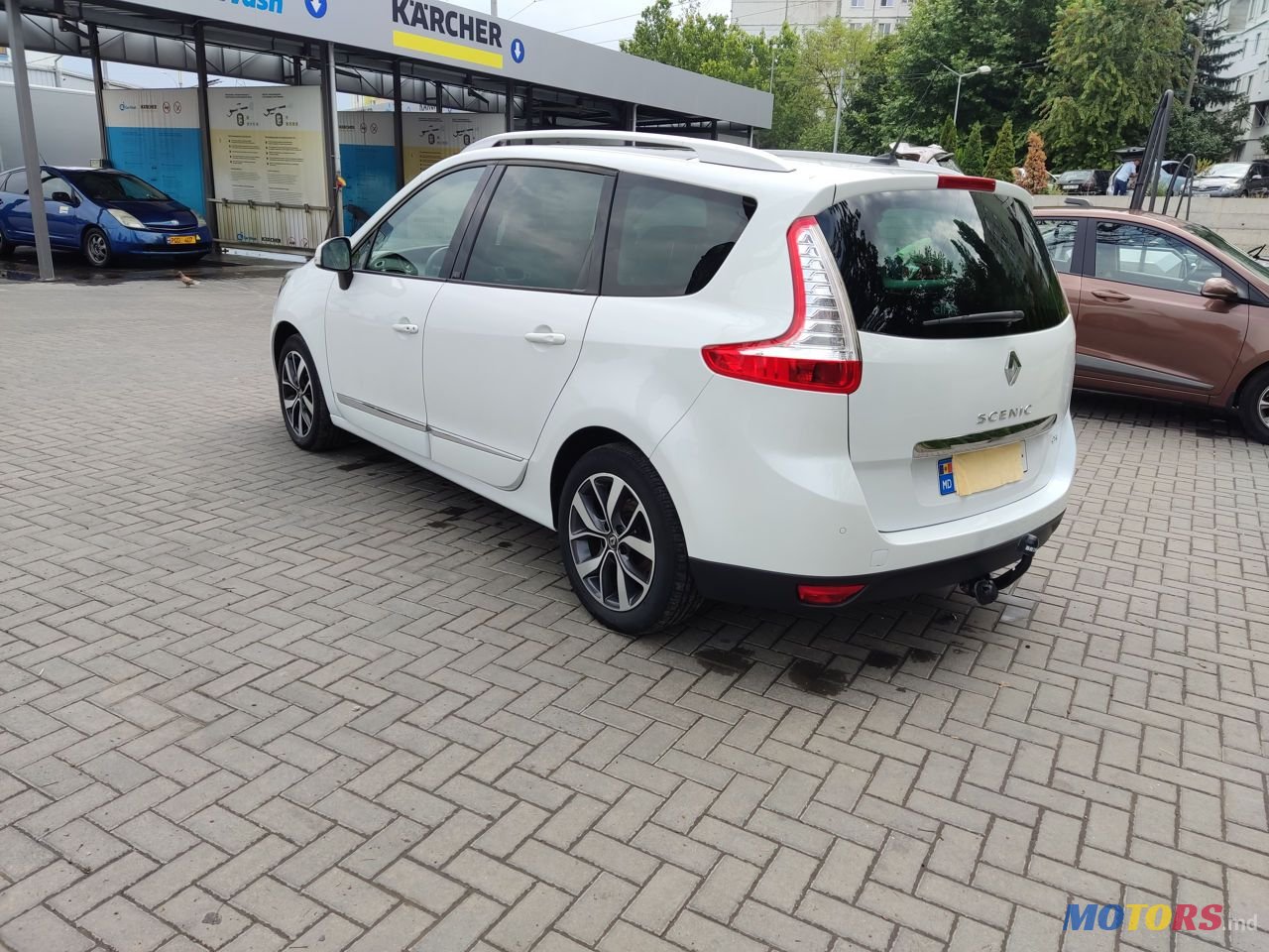 2013' Renault Grand Scenic photo #4