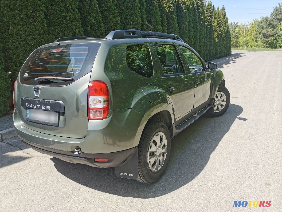 2015' Dacia Duster photo #2