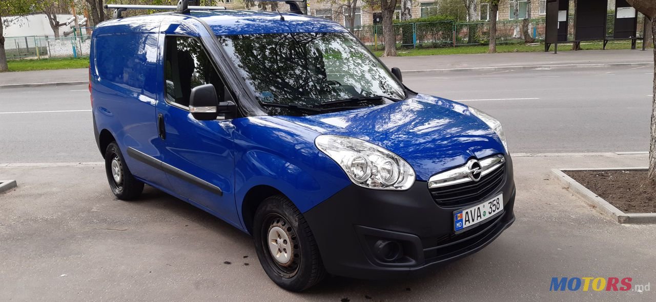 2012' Opel Combo photo #2