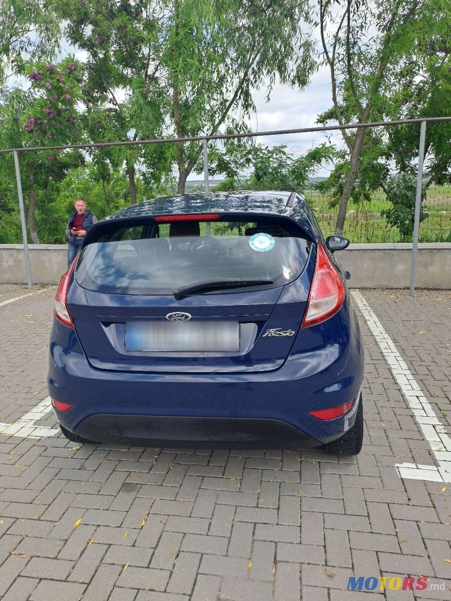 2014' Ford Fiesta photo #3