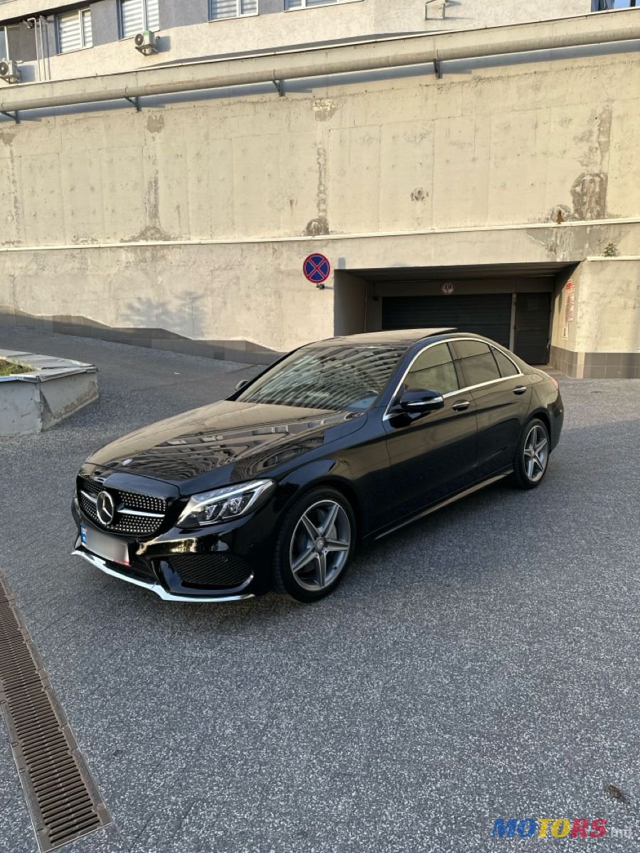 2015' Mercedes-Benz C-Class photo #1