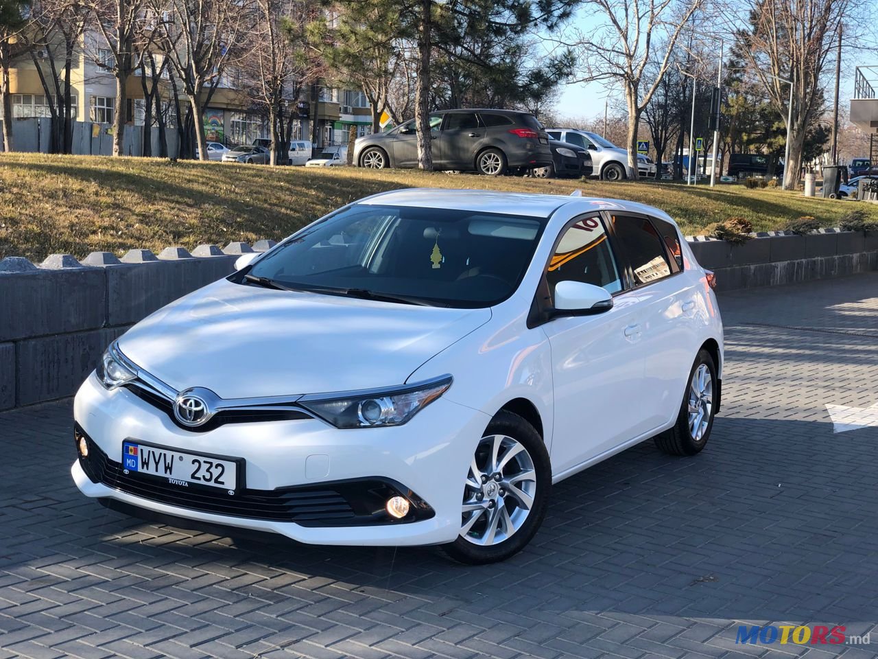 2017' Toyota Auris photo #1