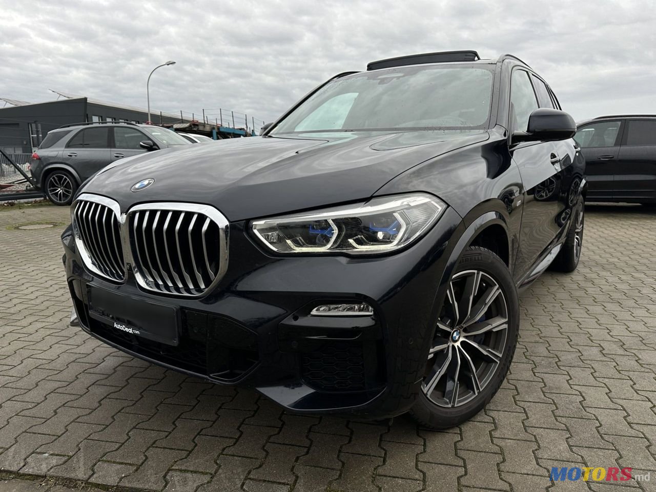 2020' BMW X5 M photo #5