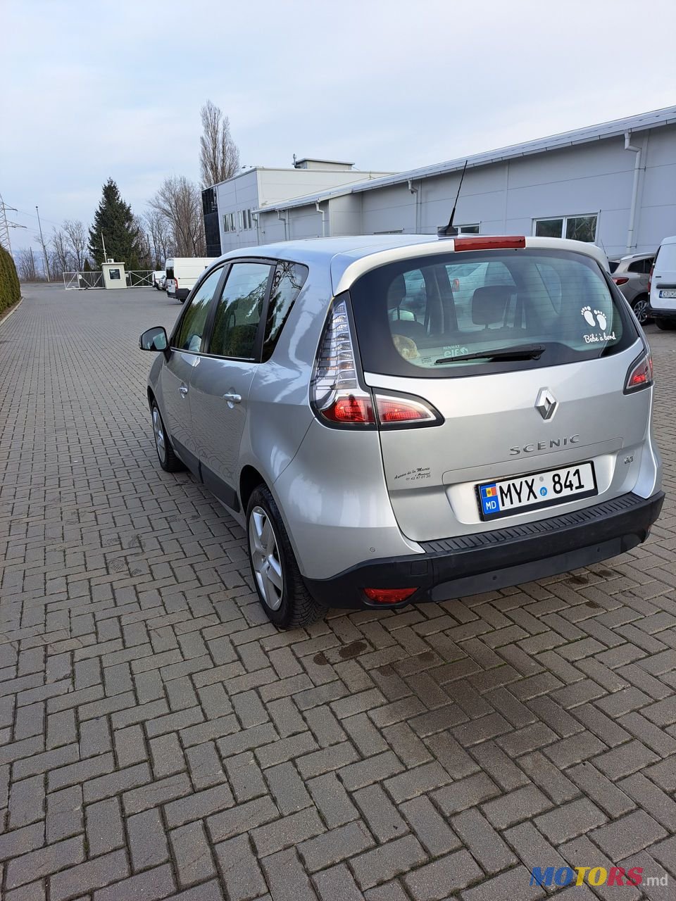 2012' Renault Scenic photo #4