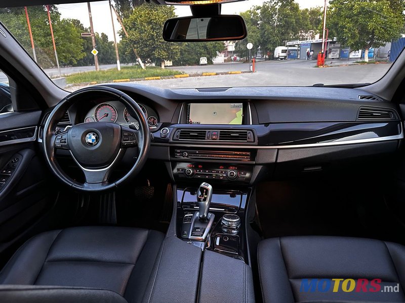 2016' BMW 5 Series photo #6