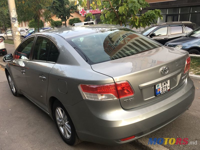 2010' Toyota Avensis photo #3