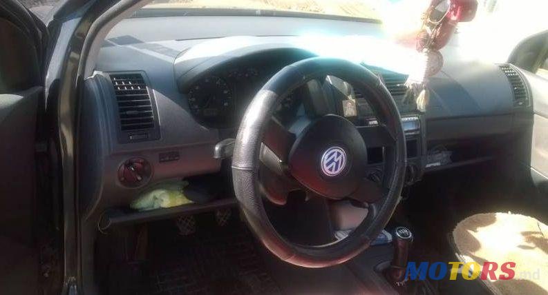 2003' Volkswagen Polo photo #1