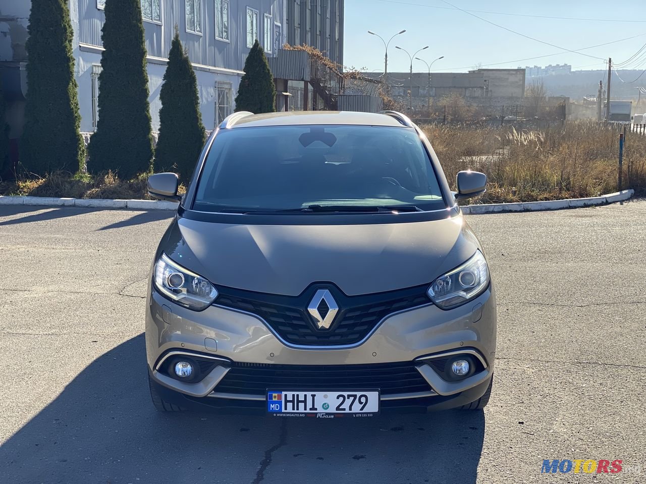 2017' Renault Grand Scenic photo #2