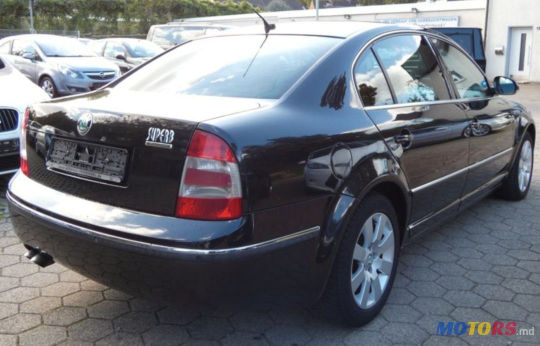 2007' Skoda Superb photo #4