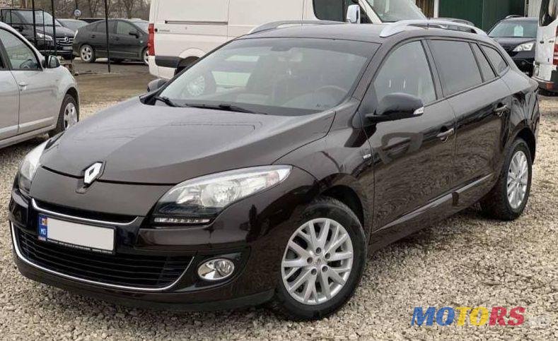 2013' Renault Megane photo #1