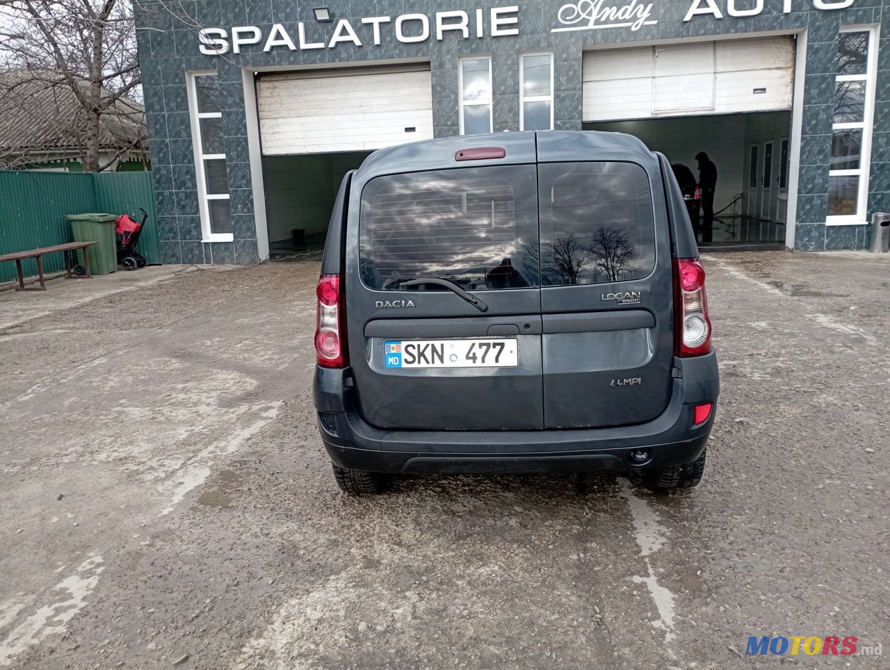 2008' Dacia Logan photo #3