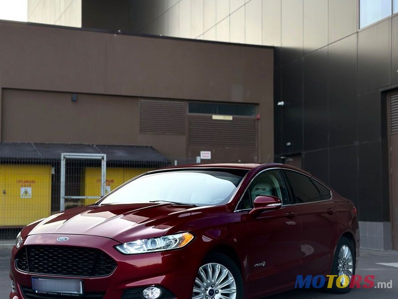 2014' Ford Fusion photo #2