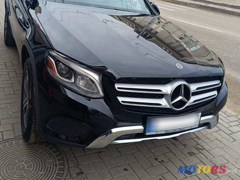 2019' Mercedes-Benz GLC photo #1