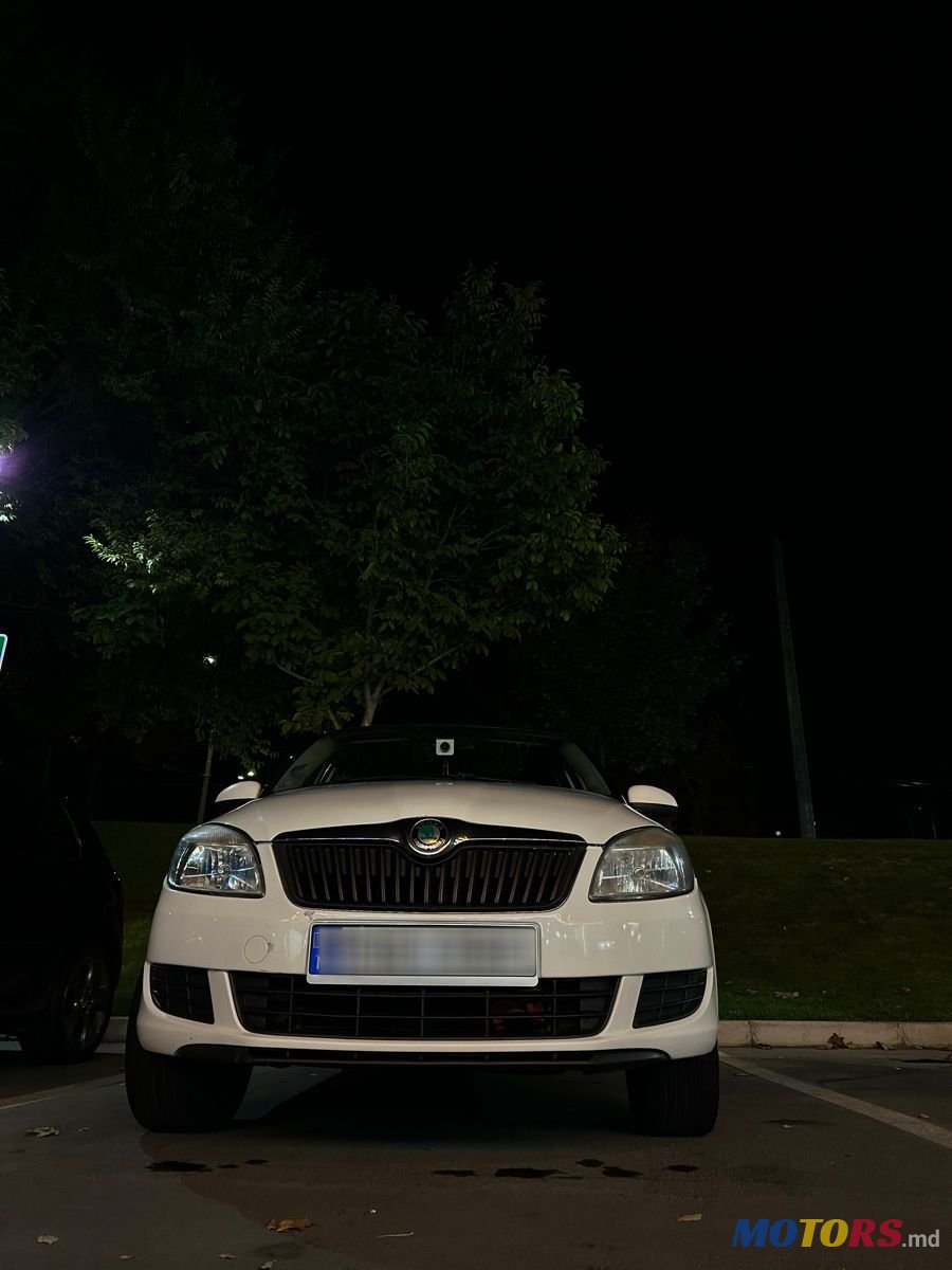 2013' Skoda Fabia photo #5