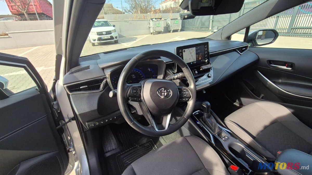 2019' Toyota Corolla photo #3