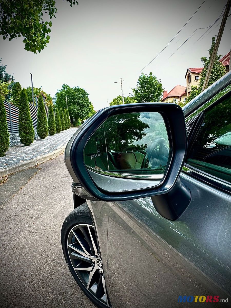 2022' Toyota Camry photo #5