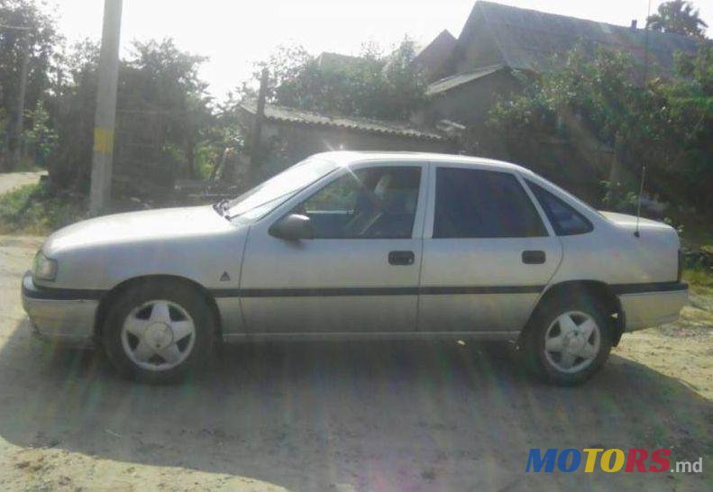 1993' Opel Vectra photo #1
