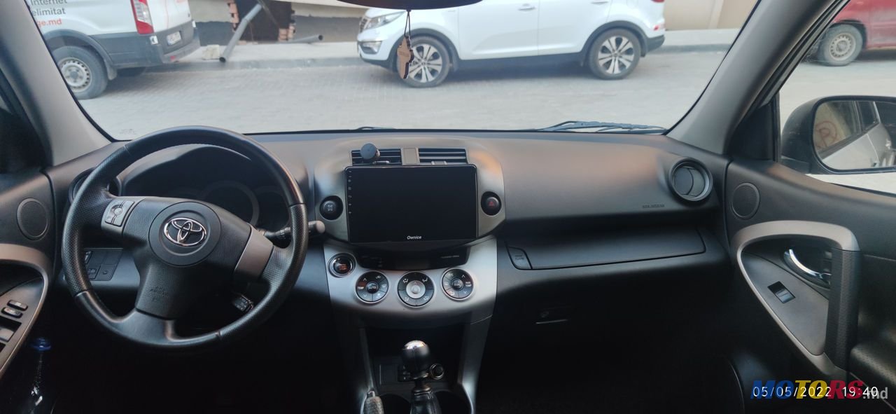 2007' Toyota RAV4 photo #5