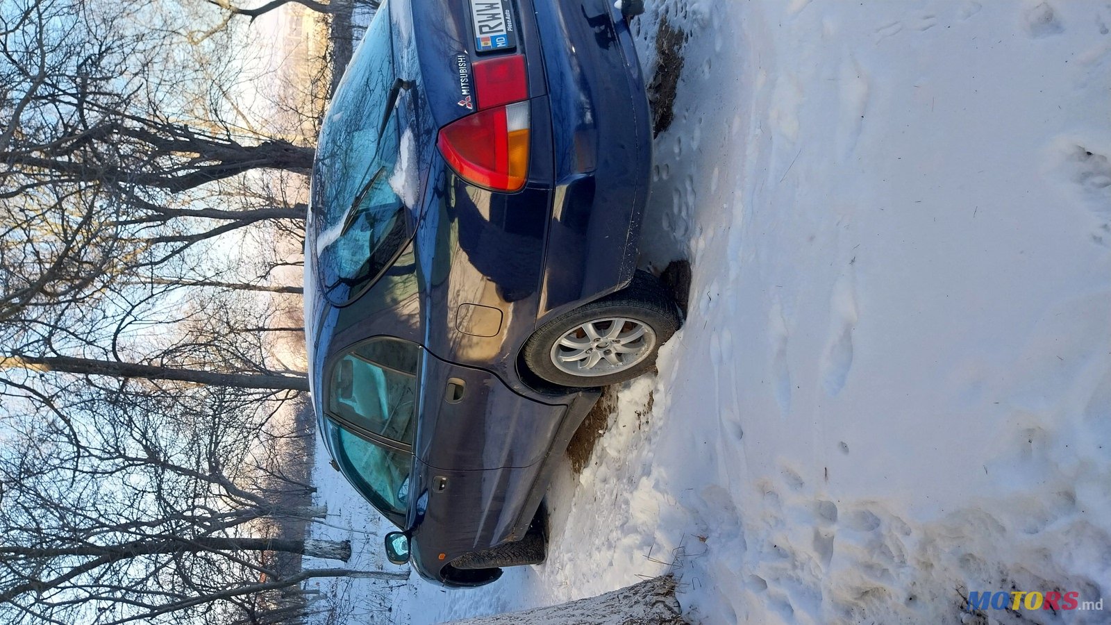 1997' Mitsubishi Carisma photo #2