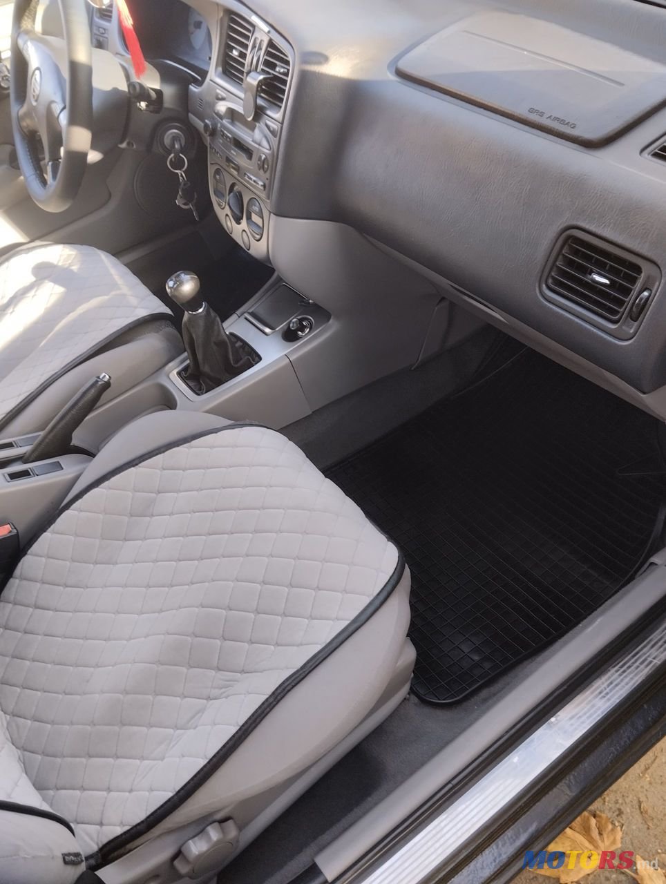 2000' Nissan Primera photo #2