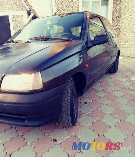 1995' Renault Clio photo #1