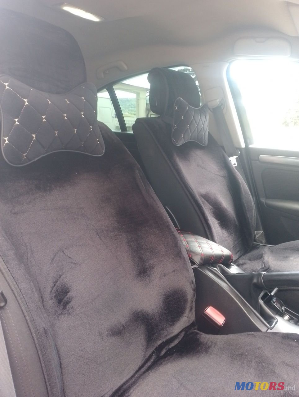 2008' Renault Laguna photo #3